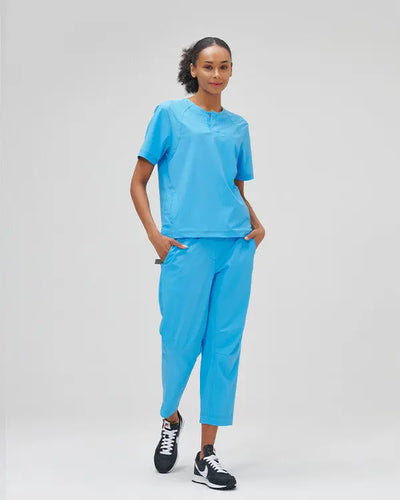 Scrub Set (Top & Pants) Women gamonmedical